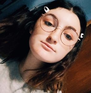 Meet your Posher, Alize